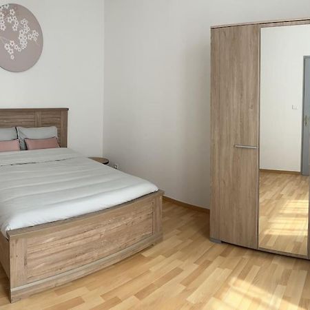 Appartement 1 Chambre Rue Faubourg De Besancon Montbéliard Екстериор снимка